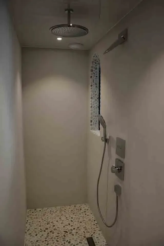 valbo-carrelage-interieur-pau-moderne.jpg